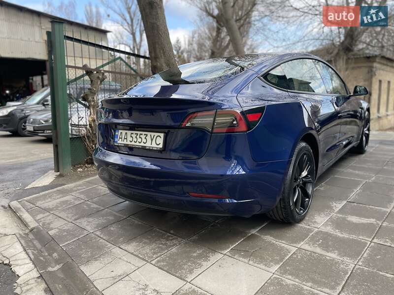 Tesla-3