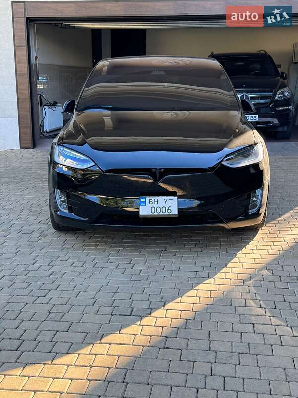 Tesla-4