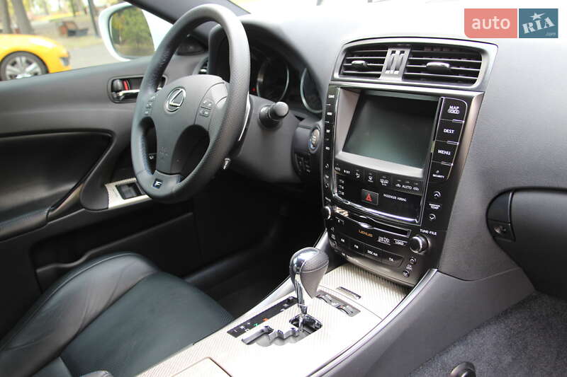 Lexus IS 2009