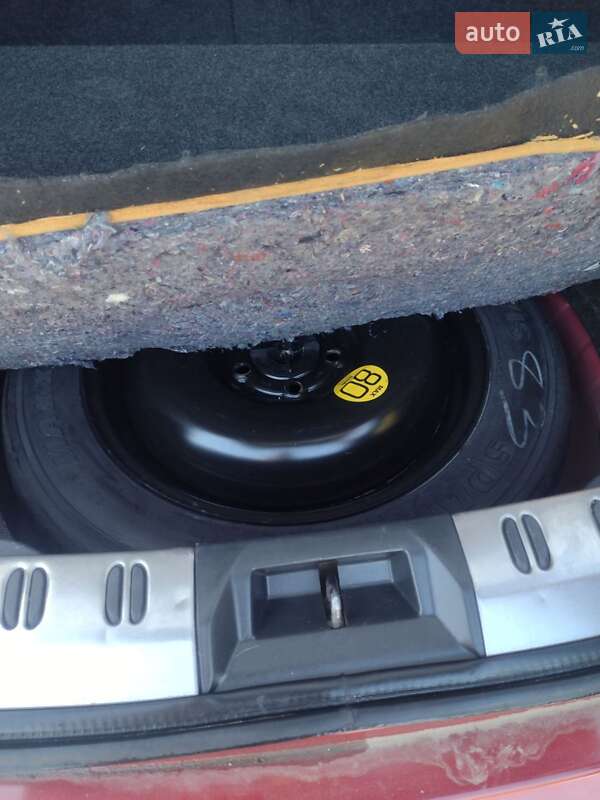 Nissan Qashqai+2 2012