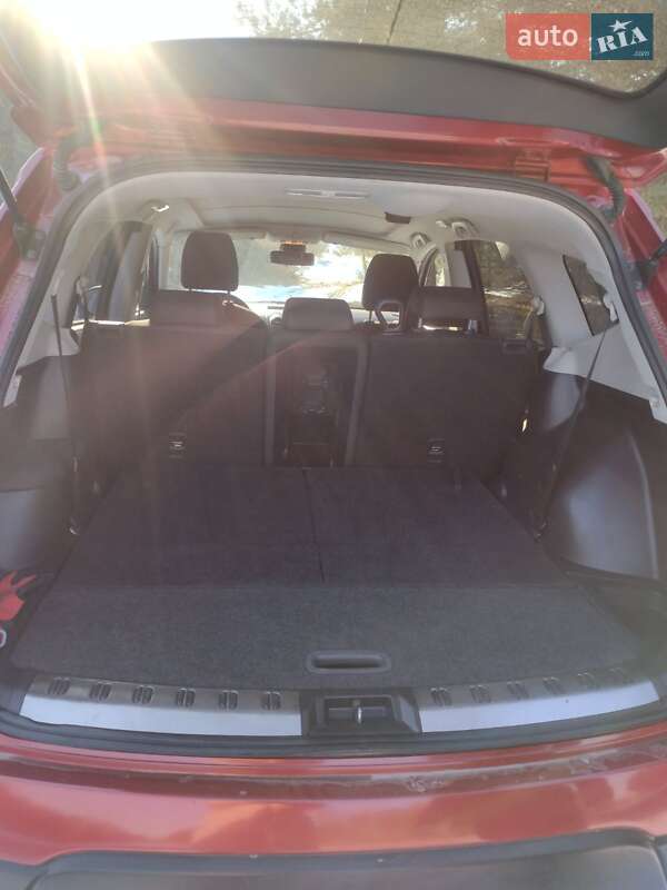 Nissan Qashqai+2 2012