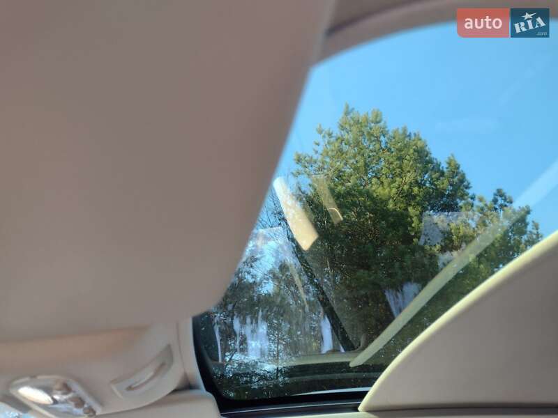 Nissan Qashqai+2 2012