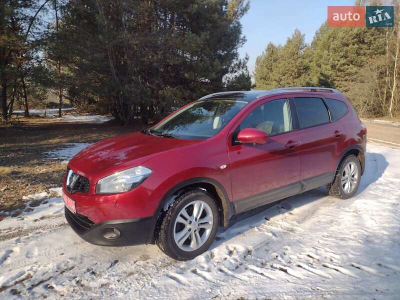Nissan Qashqai+2 2012