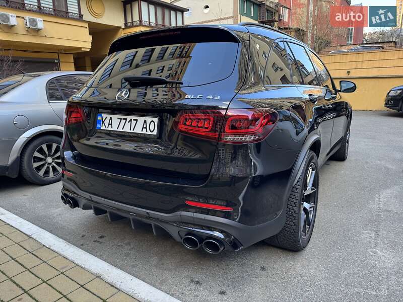 Mercedes-Benz GLC-Class 2020