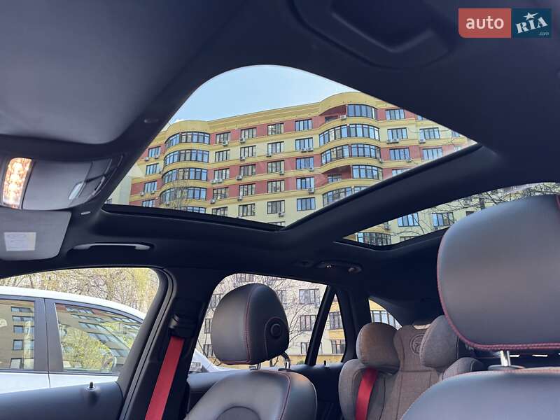 Mercedes-Benz GLC-Class 2020