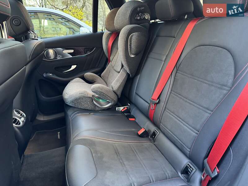 Mercedes-Benz GLC-Class 2020