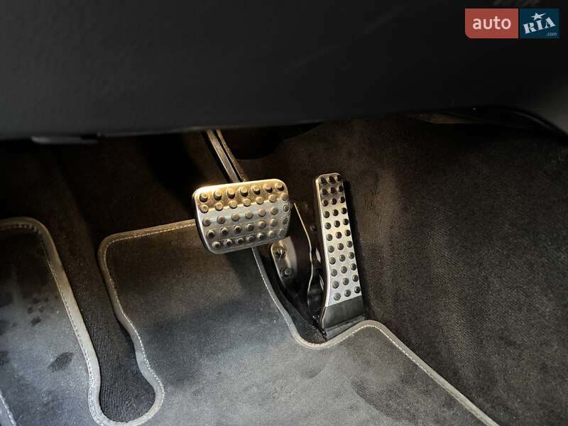 Mercedes-Benz GLC-Class 2020