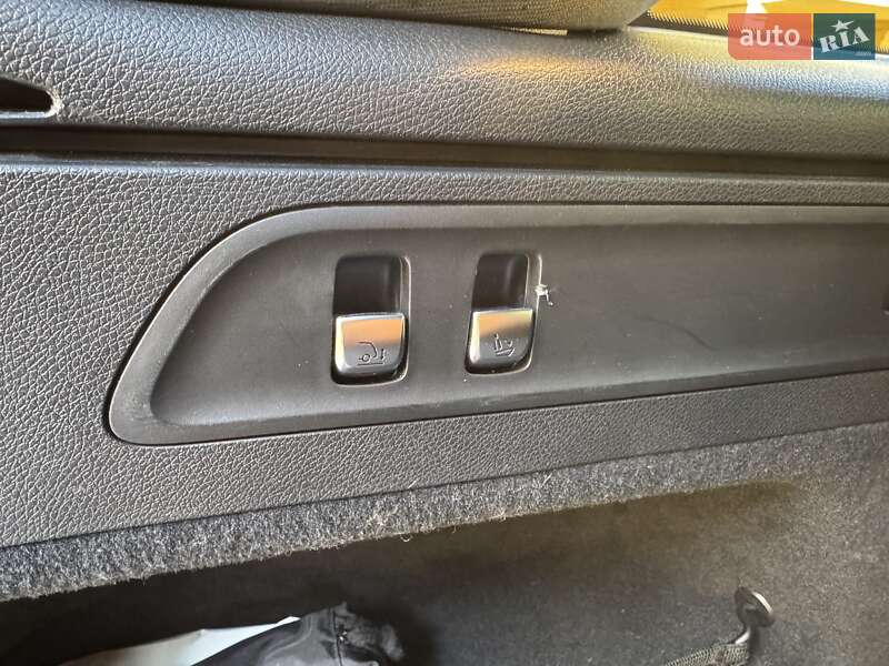 Mercedes-Benz GLC-Class 2020