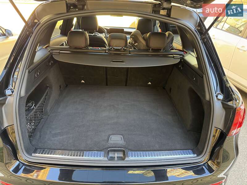 Mercedes-Benz GLC-Class 2020