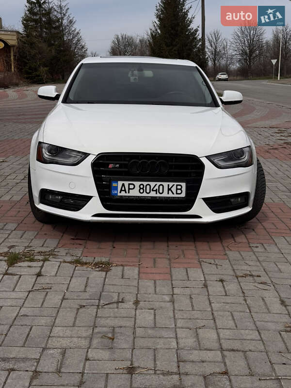 Audi-3