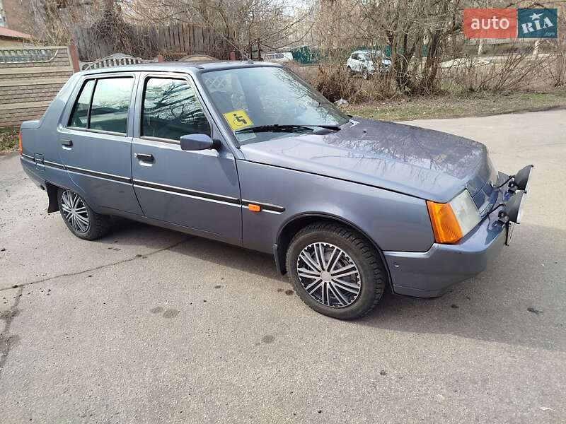 ЗАЗ 1103 Славута 2010