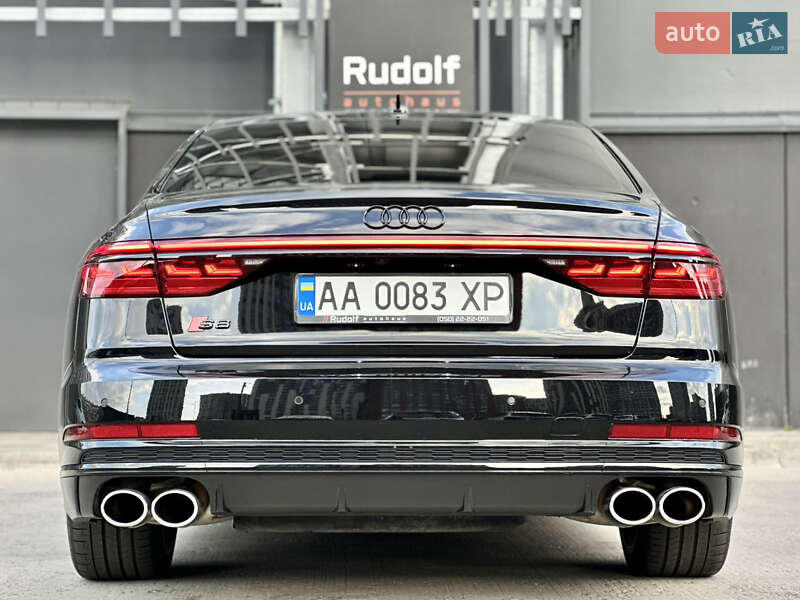 Audi-68