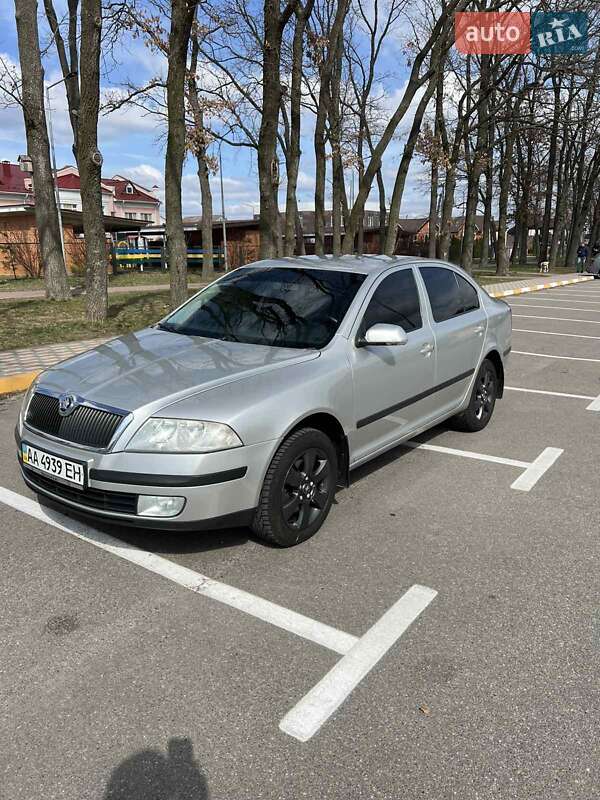 Skoda-8
