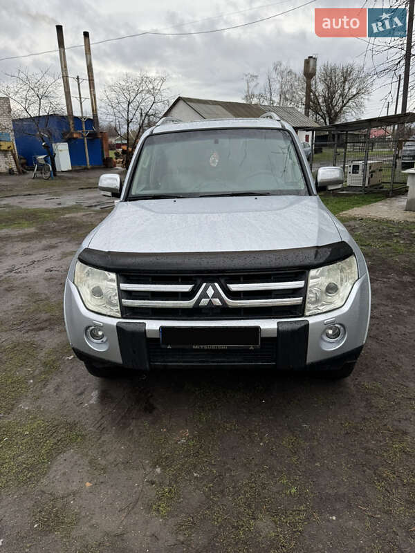 Mitsubishi Pajero Wagon 2007