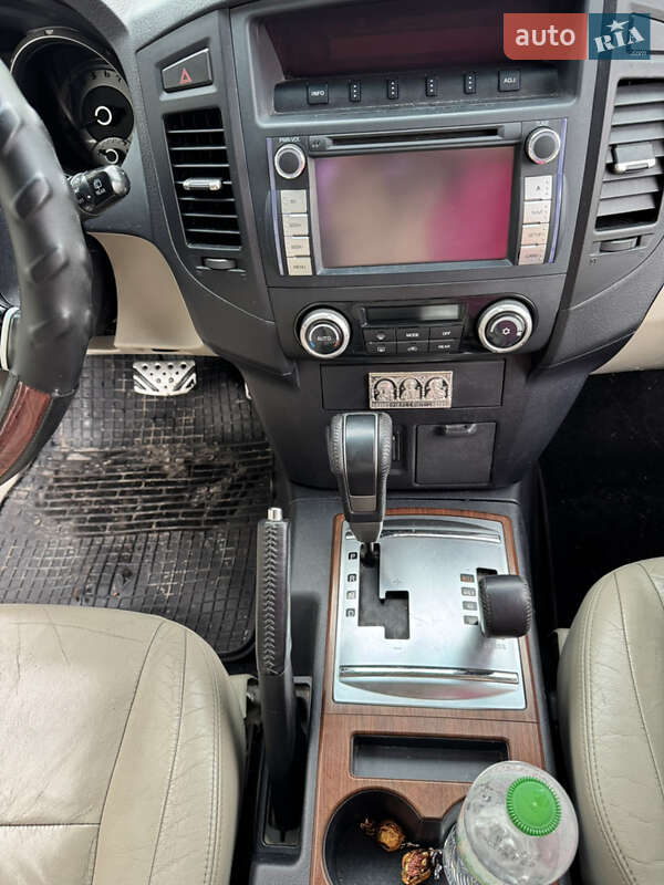 Mitsubishi Pajero Wagon 2007