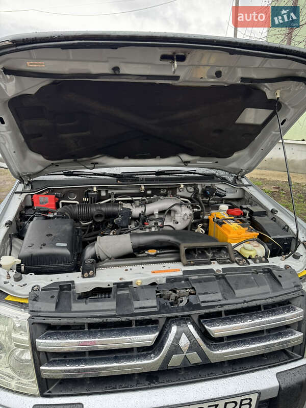 Mitsubishi Pajero Wagon 2007