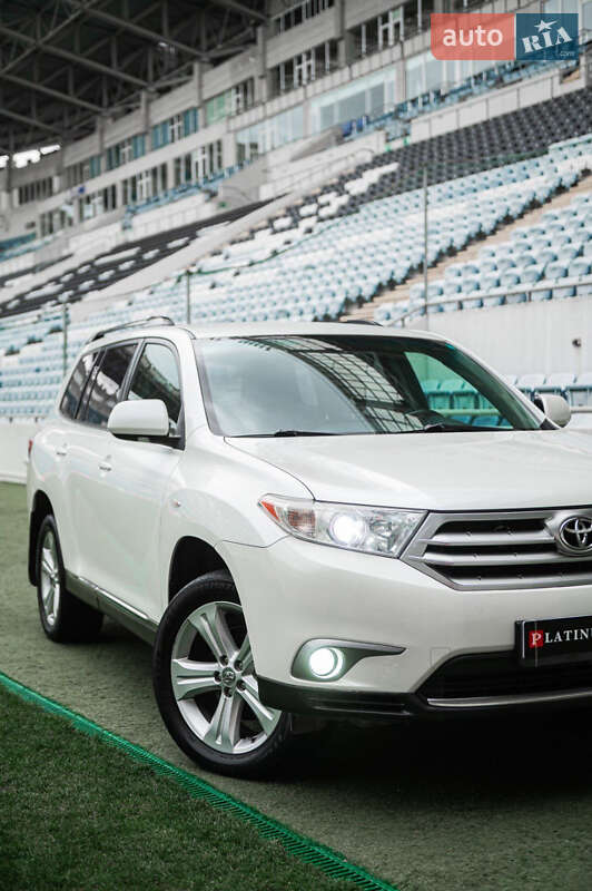 Toyota Highlander 2010