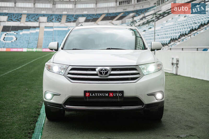 Toyota Highlander 2010