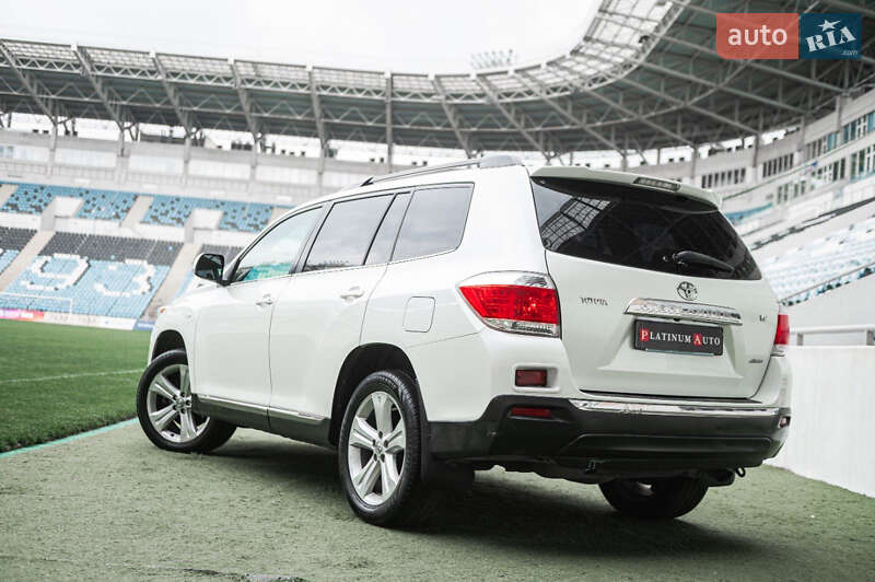 Toyota Highlander 2010