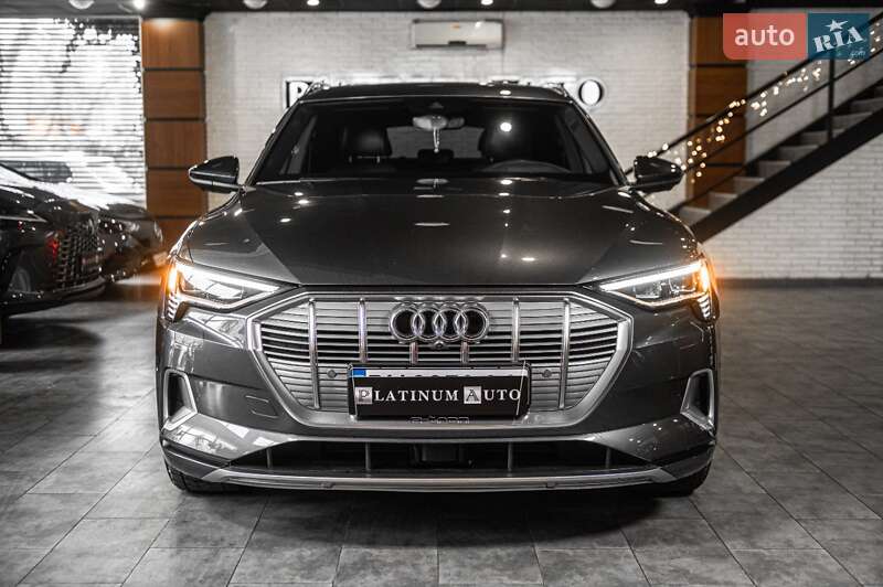 Audi e-tron 2019