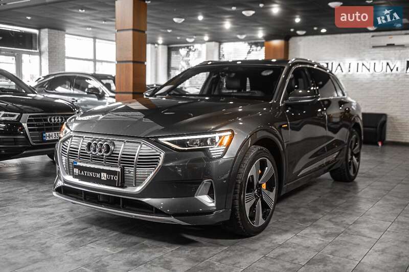 Audi e-tron 2019