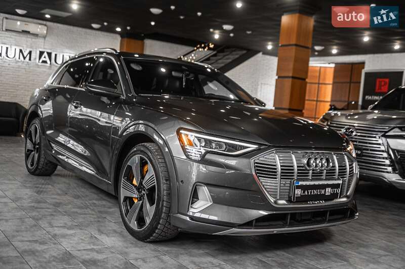 Audi e-tron 2019