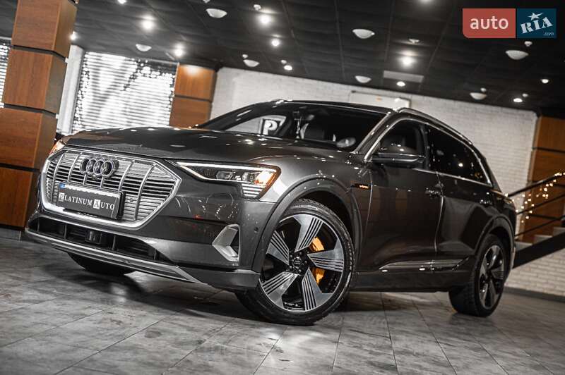 Audi e-tron 2019