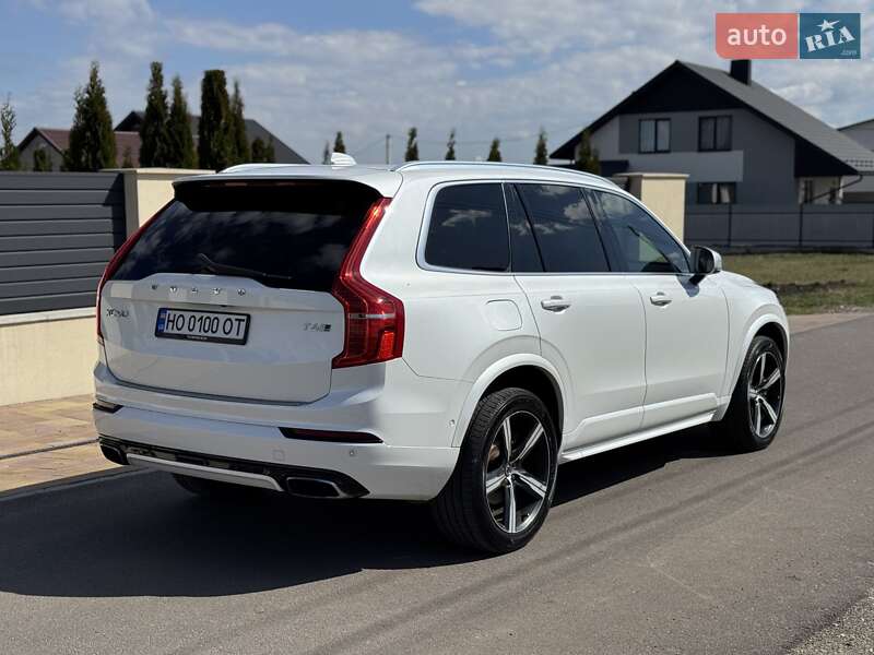 Volvo-32