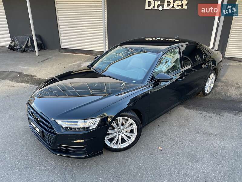 Audi A8 2021