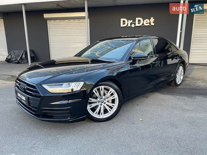 Audi A8 2021