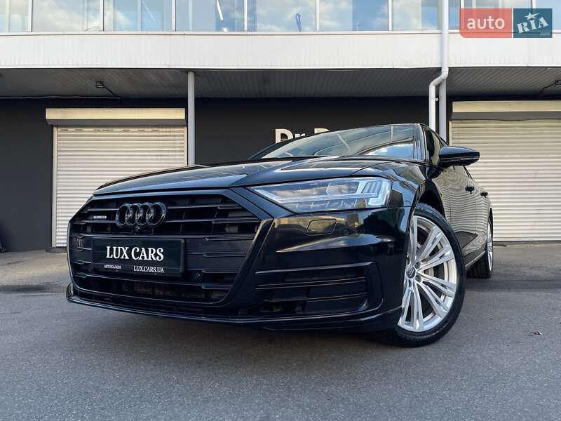 Audi A8 2021