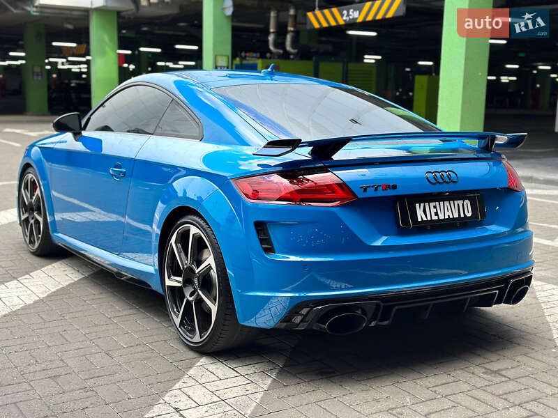 Audi-5