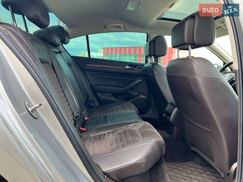 Volkswagen Passat 2015