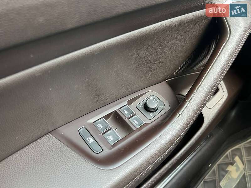 Volkswagen Passat 2015