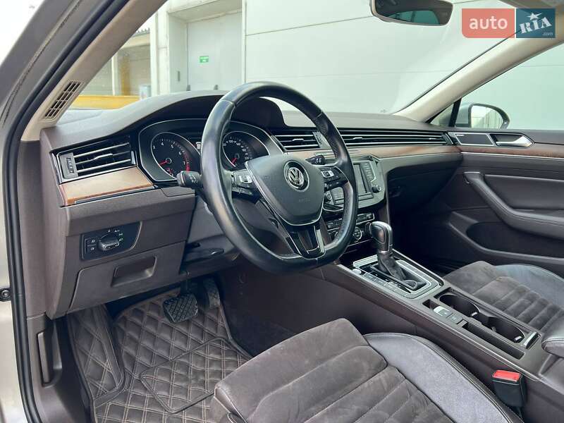 Volkswagen Passat 2015