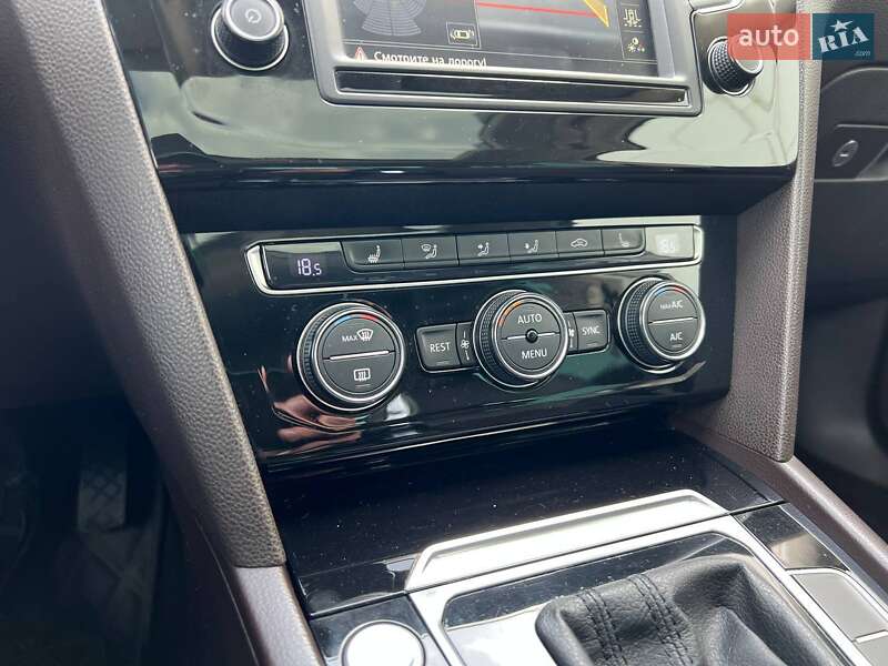 Volkswagen Passat 2015