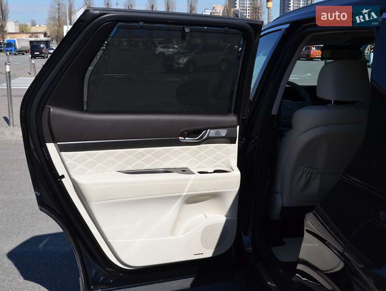 Hyundai-52