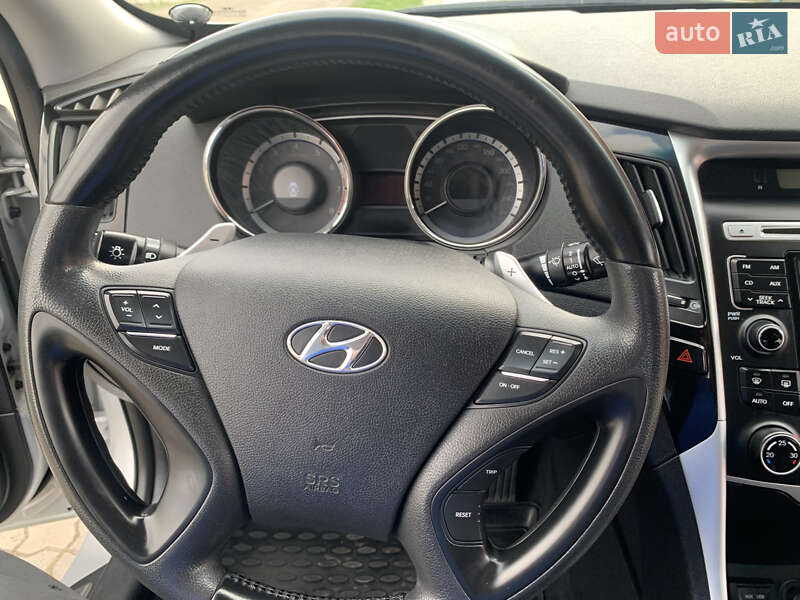Hyundai-20
