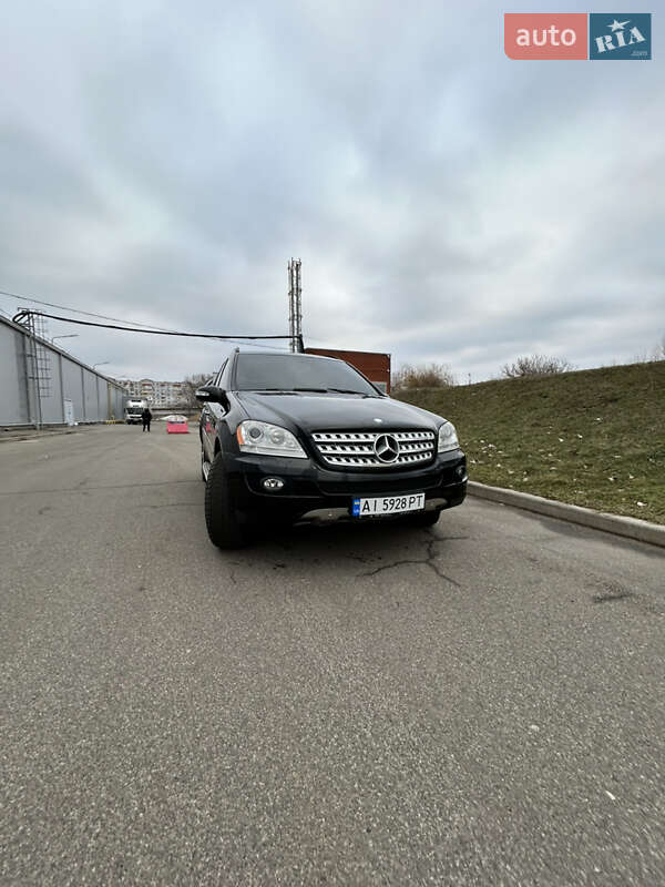 Mercedes-Benz M-Class 2007