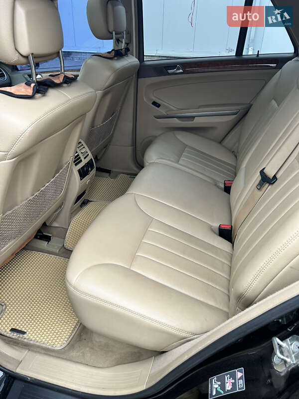 Mercedes-Benz M-Class 2007