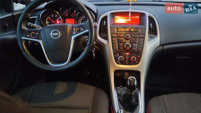 Opel-13