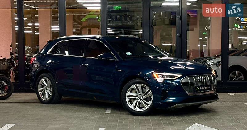 Audi-26