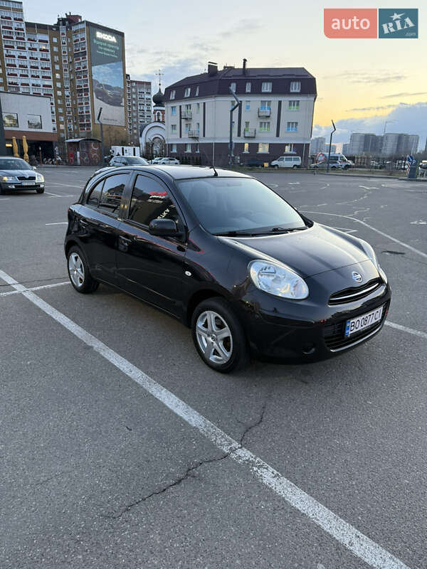 Nissan-24