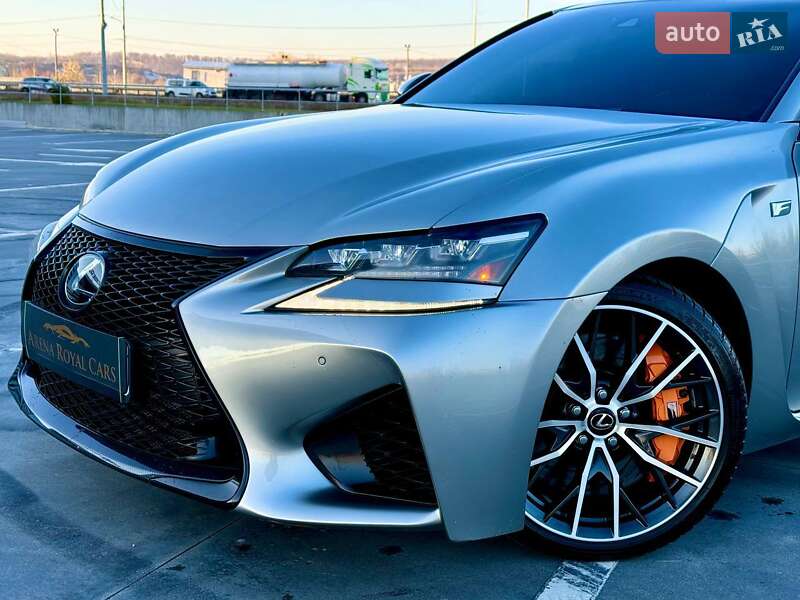 Lexus-4