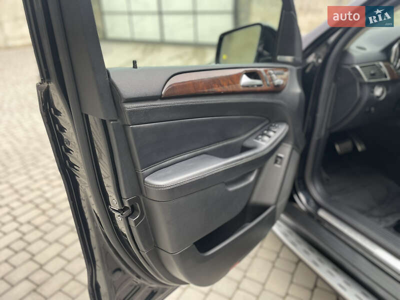 Mercedes-Benz GLE-Class 2016