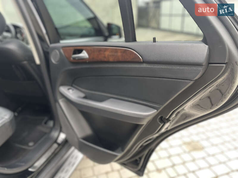 Mercedes-Benz GLE-Class 2016