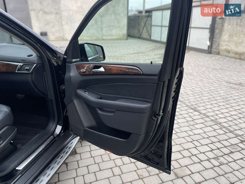 Mercedes-Benz GLE-Class 2016