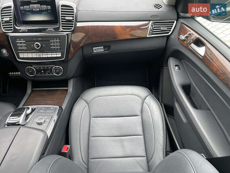 Mercedes-Benz GLE-Class 2016