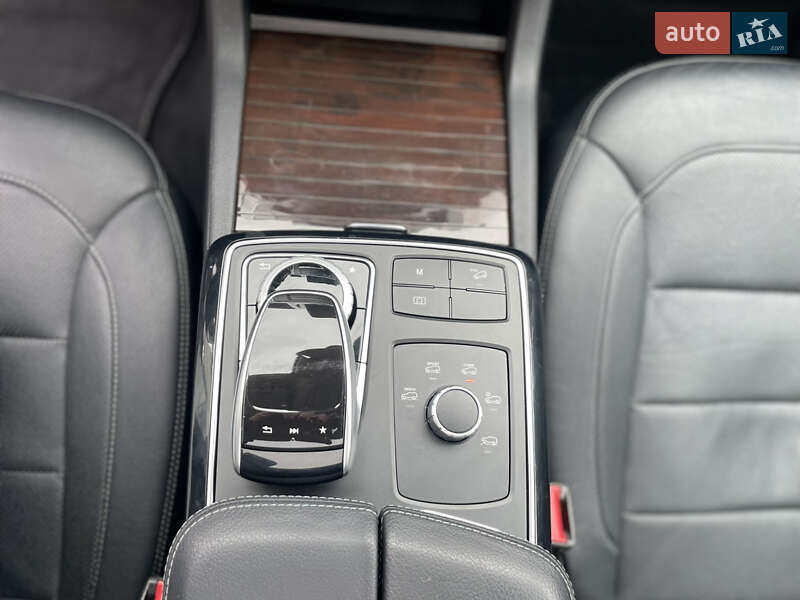 Mercedes-Benz GLE-Class 2016