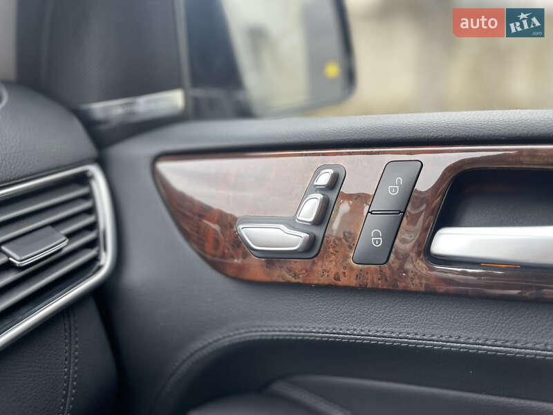 Mercedes-Benz GLE-Class 2016